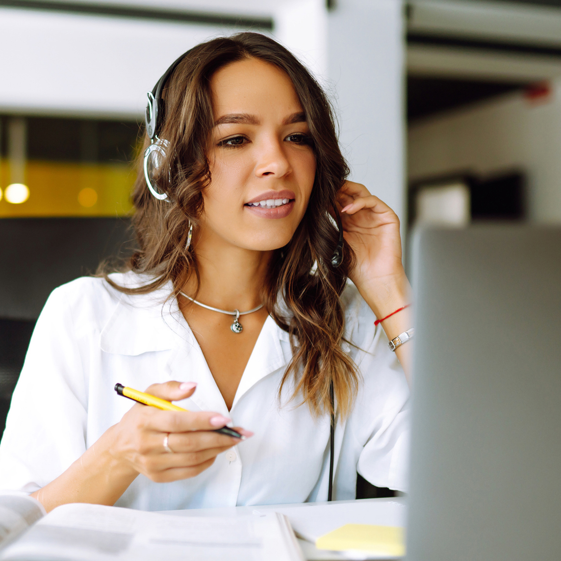 Customer service agent