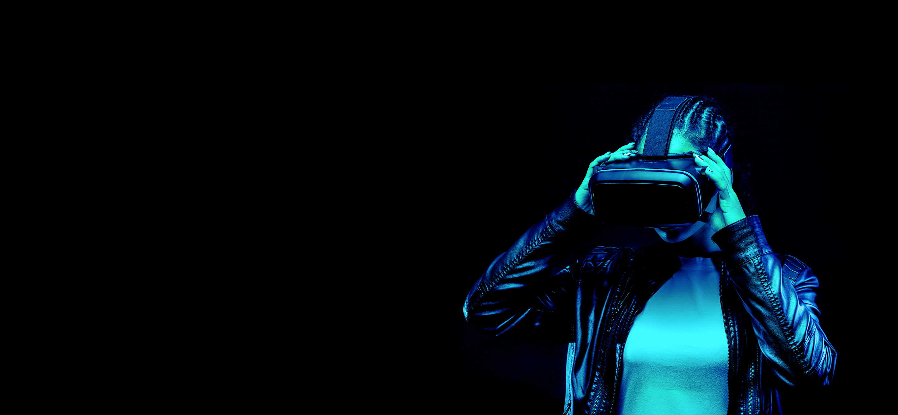 Woman using VR goggles on CenturyLink fiber gigabit internet