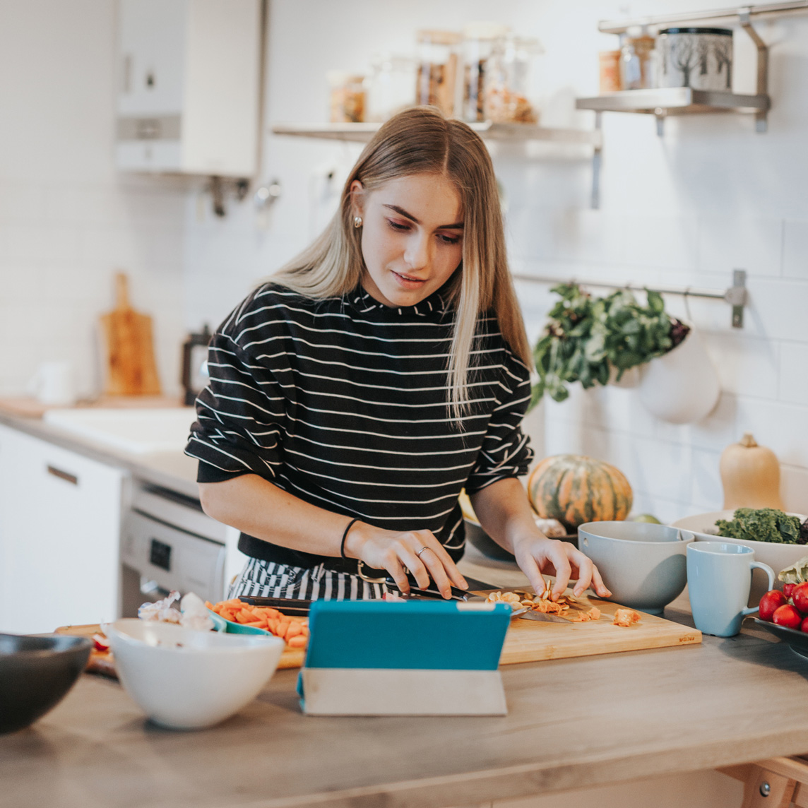 learning to cook with internet